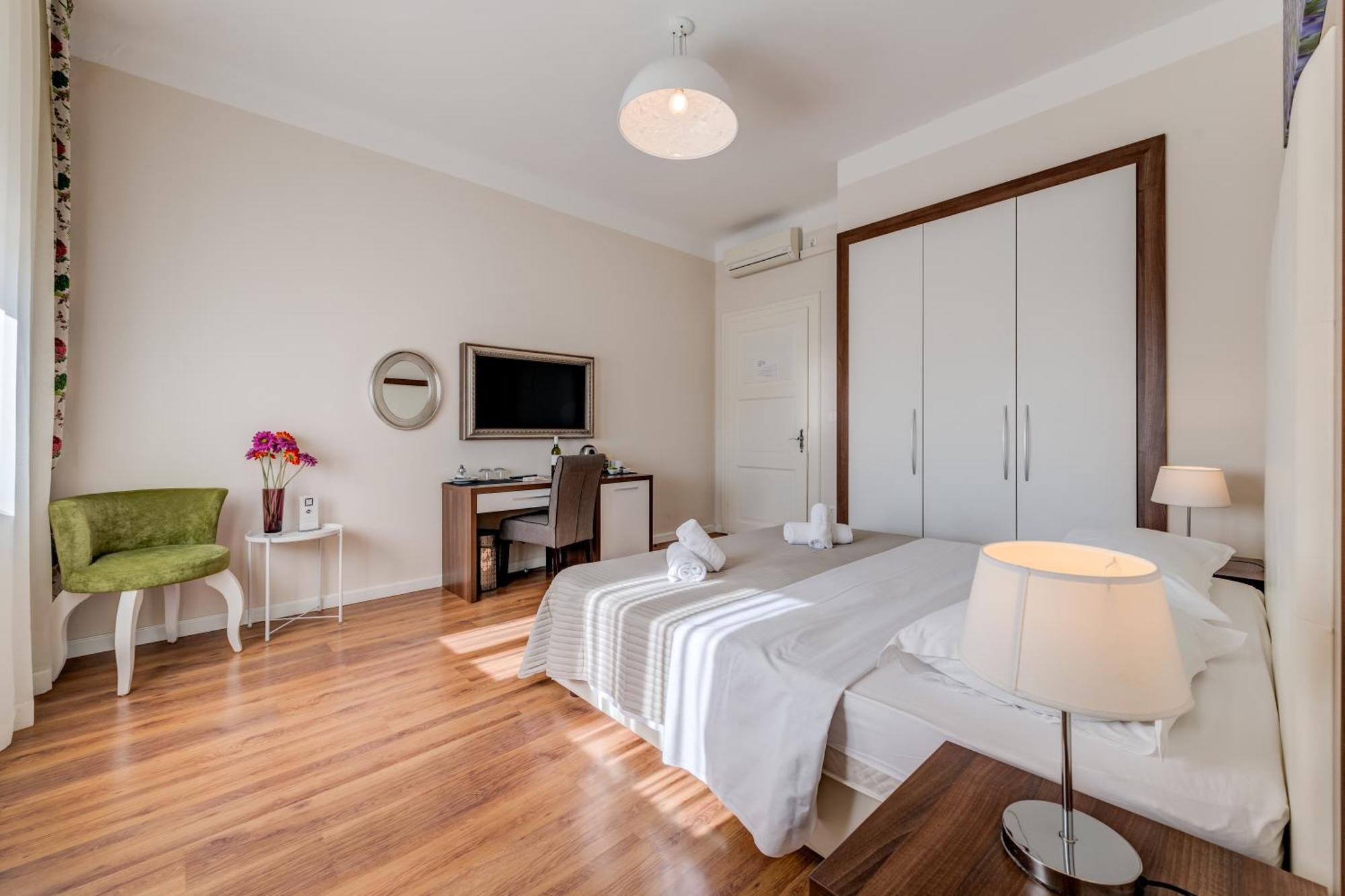Bastion Luxury Rooms Split Exterior foto