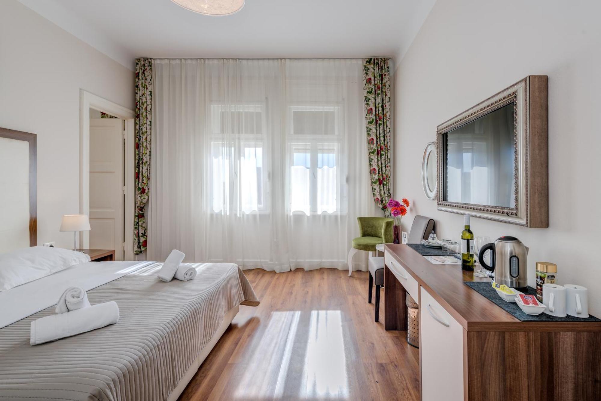 Bastion Luxury Rooms Split Exterior foto